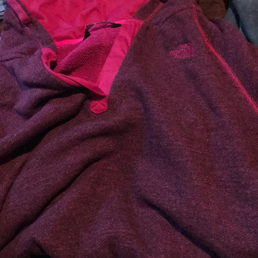North face pullover hoodie